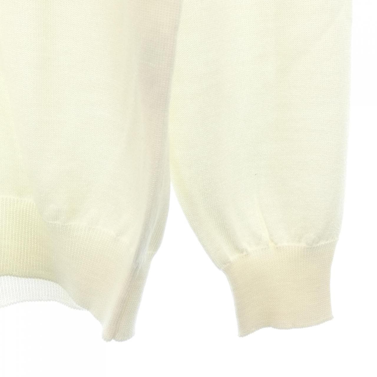 バフィー BAFY ニット