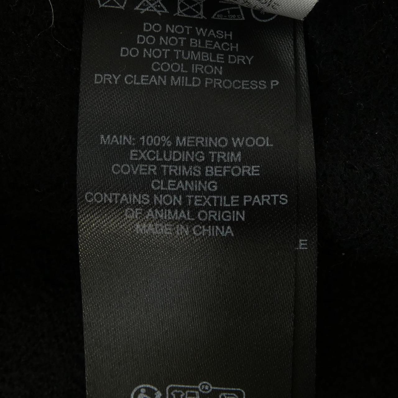 ジェイダブルアンダーソン J.W.ANDERSON ニット