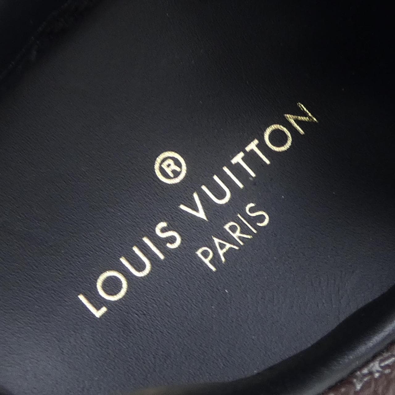 ルイヴィトン LOUIS VUITTON ランアウェイライン スニーカー