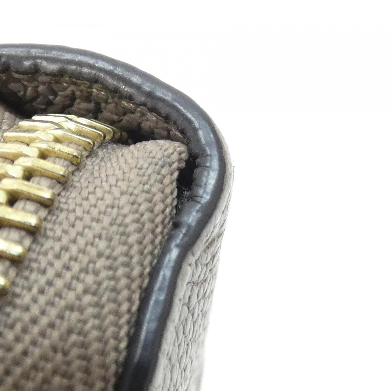 ルイヴィトン モノグラム アンプラント ジッピー ウォレット M69034 財布