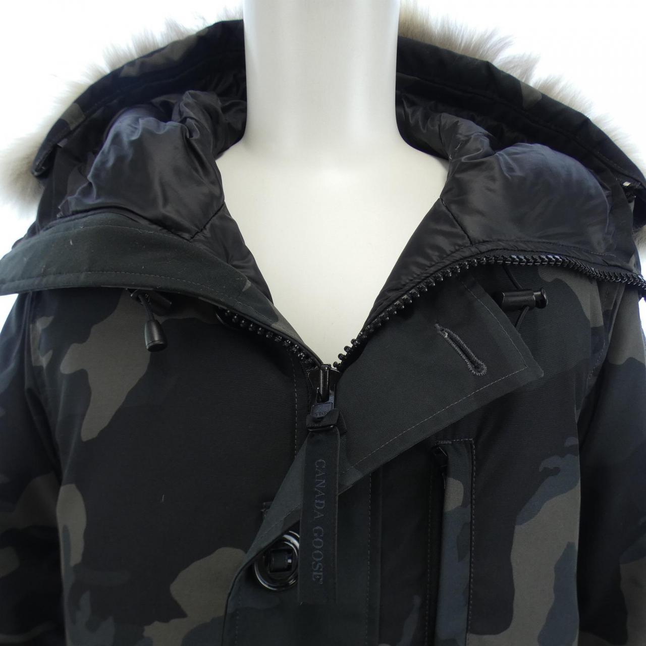 カナダグース CANADA GOOSE ダウンジャケット