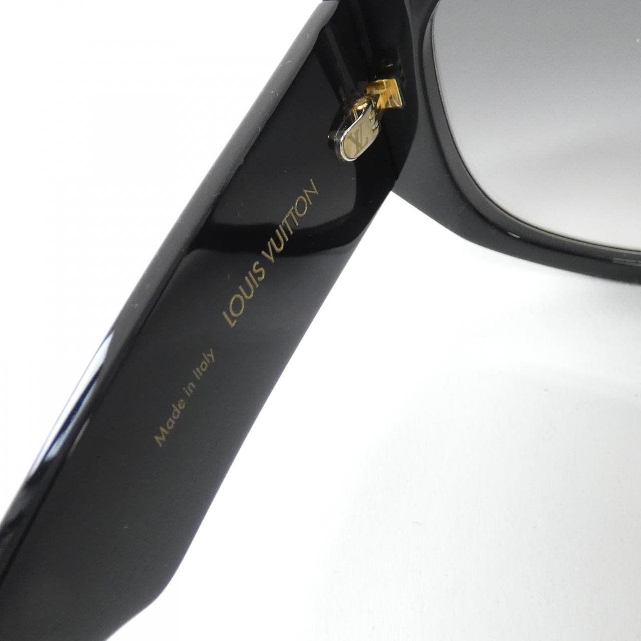 LOUIS VUITTON Z1291E Sunglasses