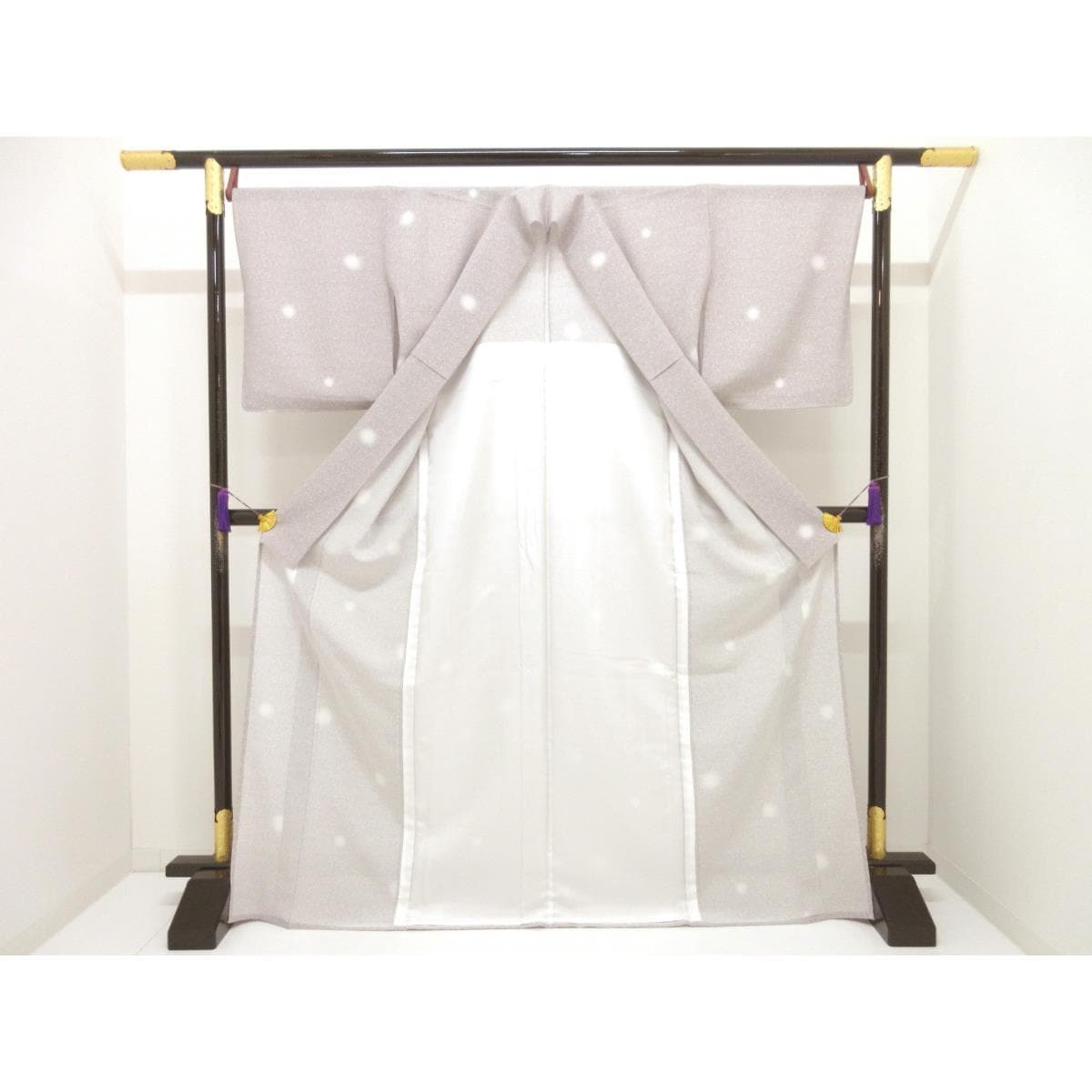 【新品】単衣　駒絽小紋