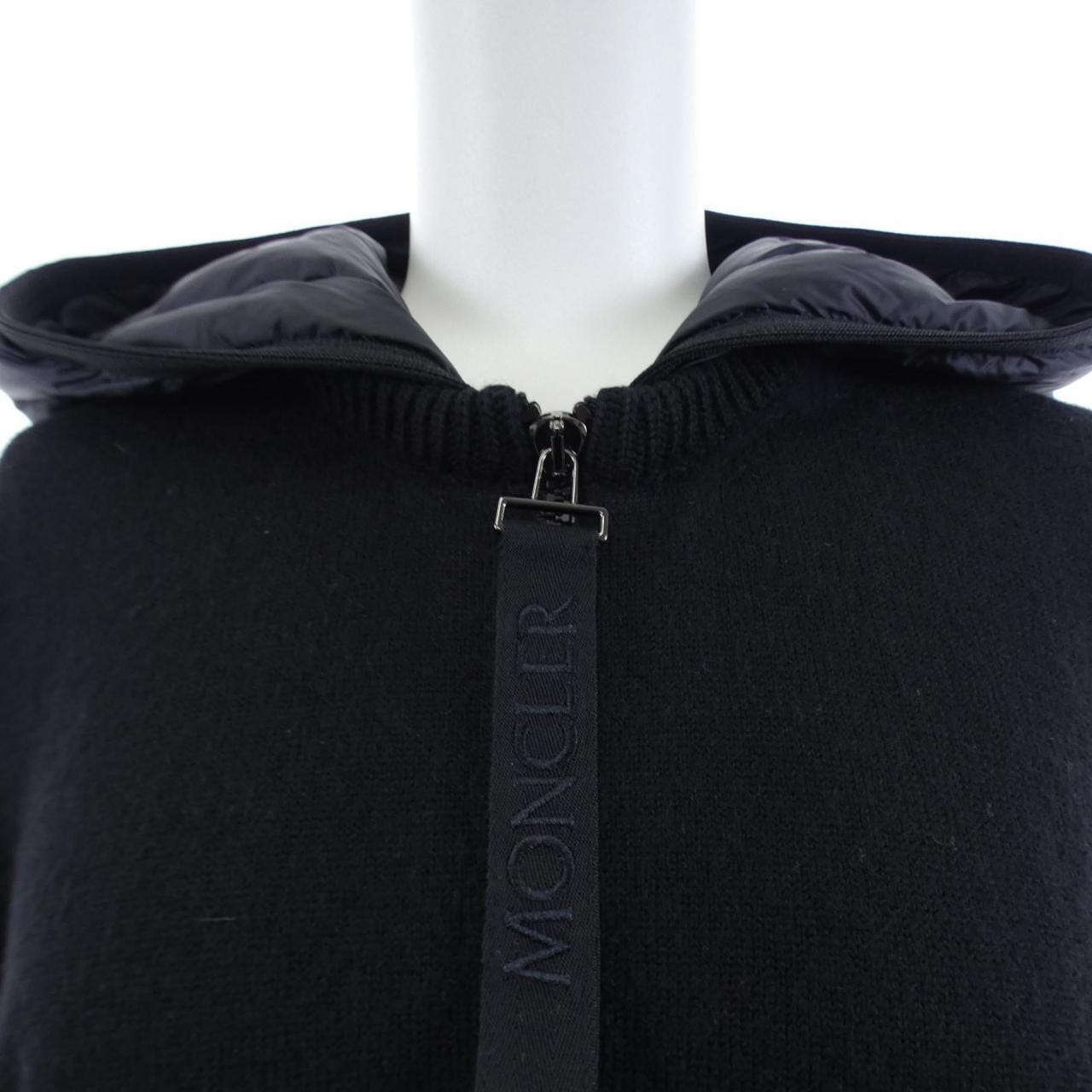 モンクレール MONCLER 20939487700 ダウンジャケット