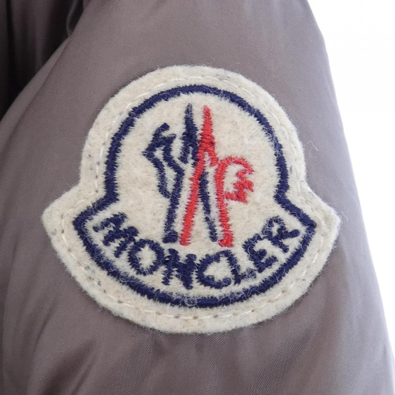 モンクレール MONCLER ダウンコート
