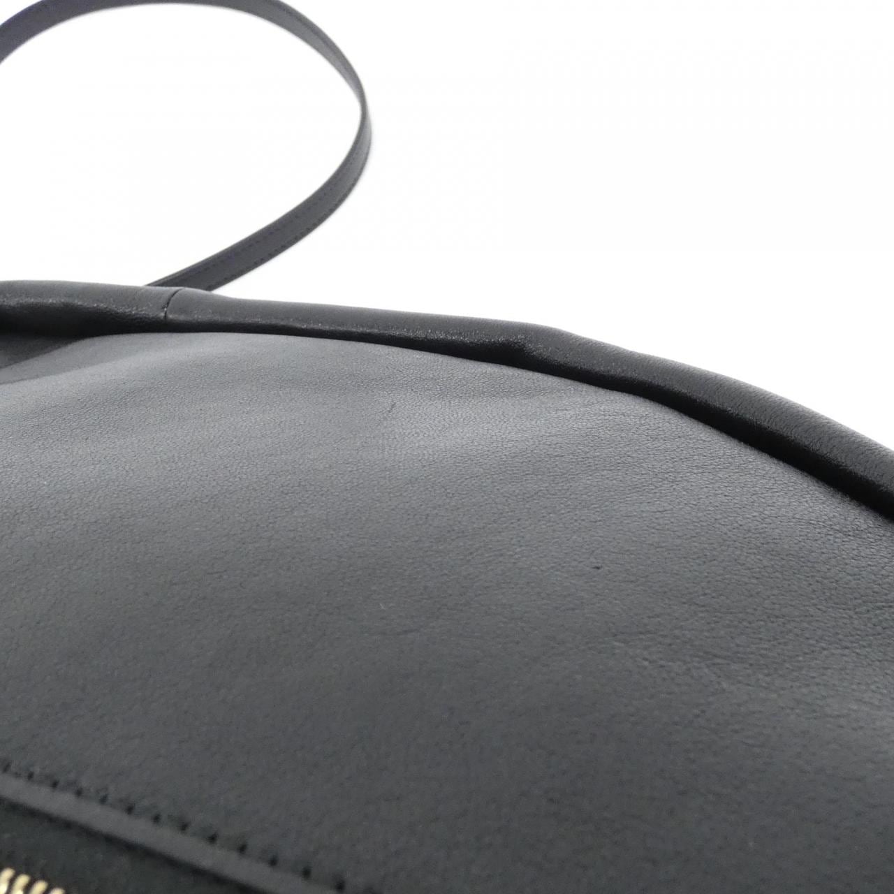 CELINE半月形软肩包 124142T88