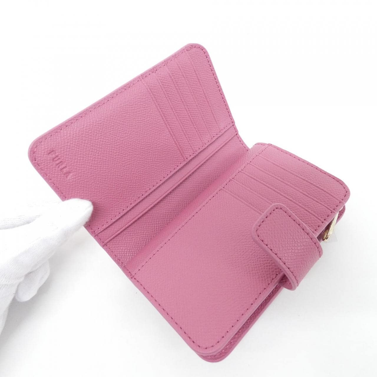 【新品】フルラ CLASSIC WP00444 財布