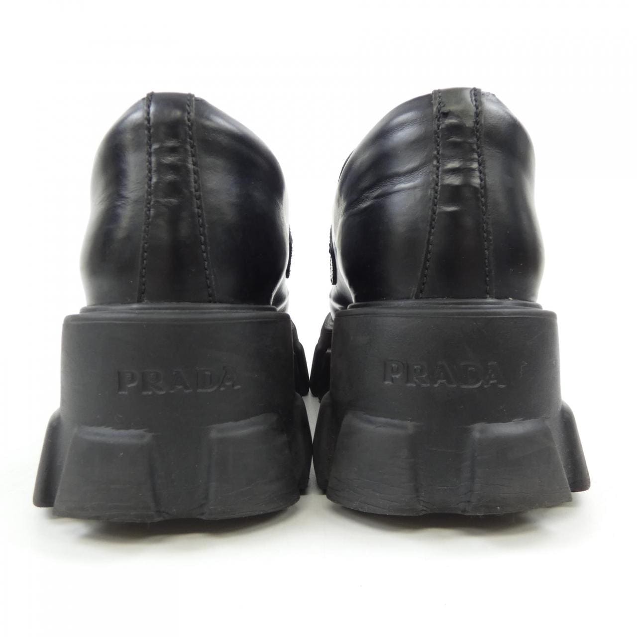 プラダ PRADA モノリス ローファー トライアングルロゴ 1D649M シューズ