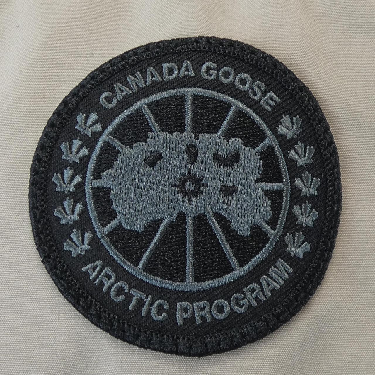 カナダグース CANADA GOOSE BLACK LABEL 2048MB WYNDHAM ウィンダム ダウンジャケット