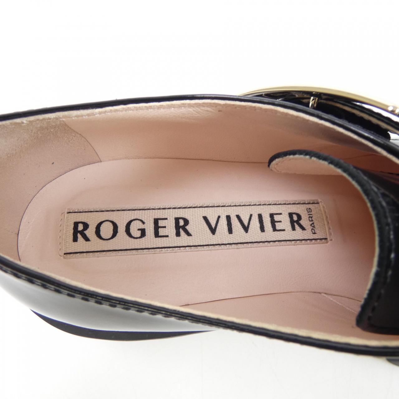 ロジェヴィヴィエ ROGER VIVIER シューズ