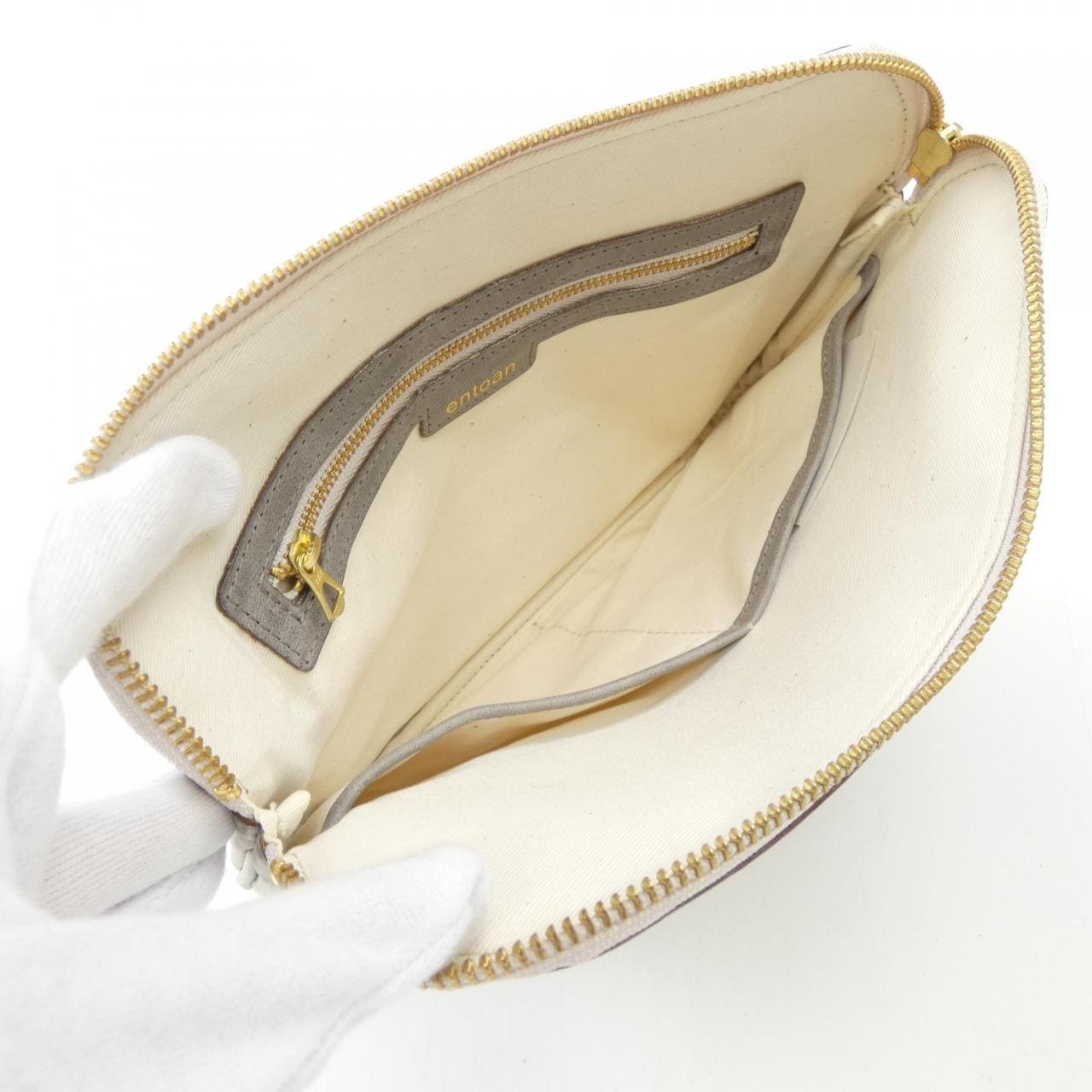 ENTOAN POUCH
