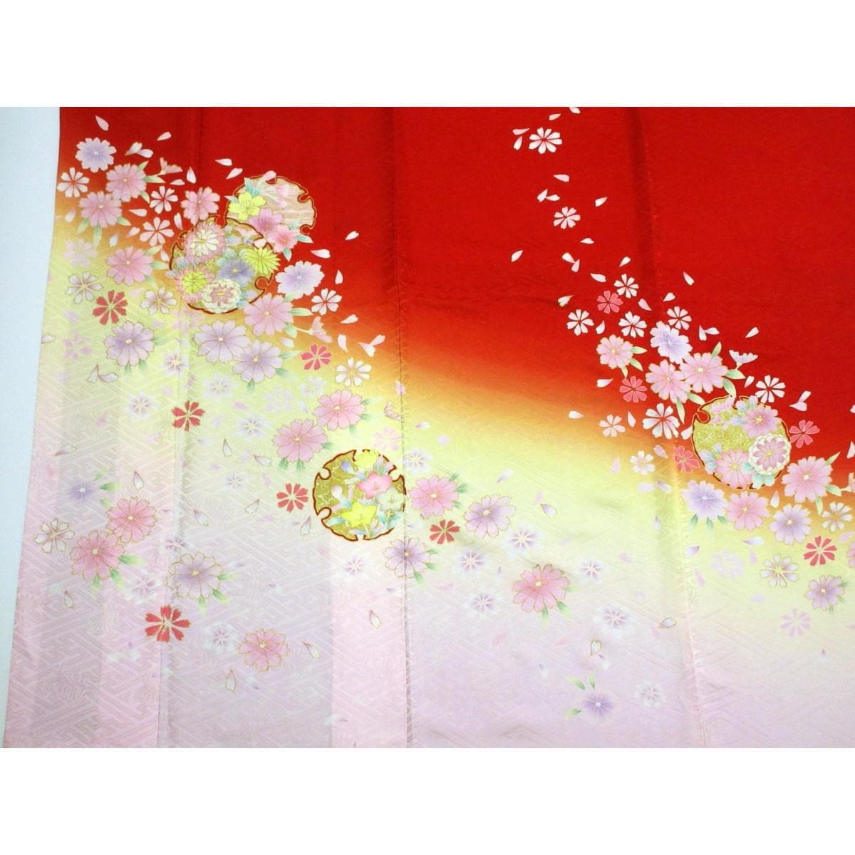 振袖　友禅金彩加工　刺繍入りボカシ染
