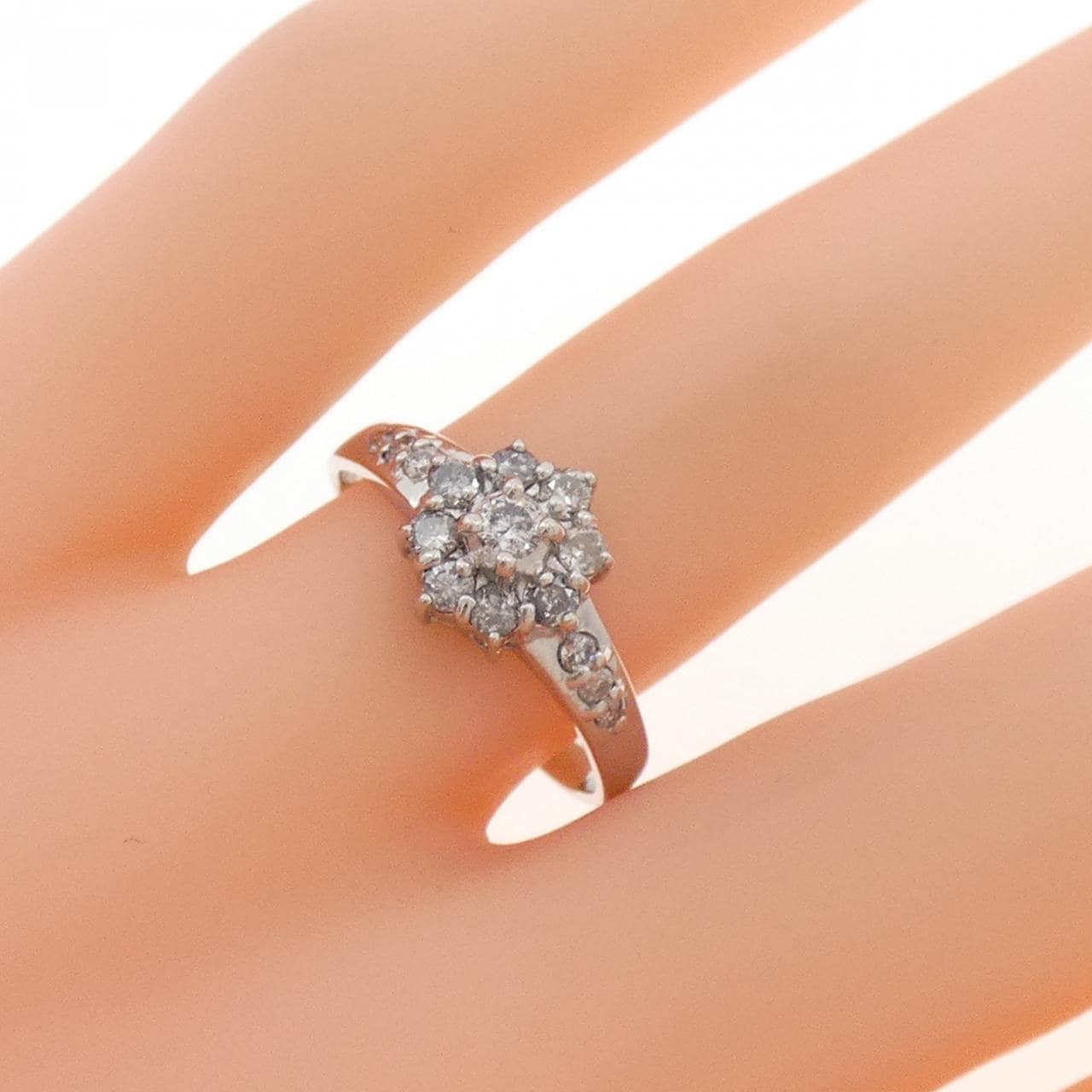 PT900钻石戒指0.50克拉