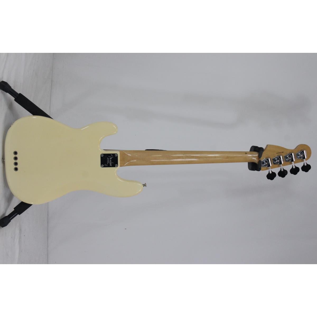 FENDER FSR 70S PRECISION BASS