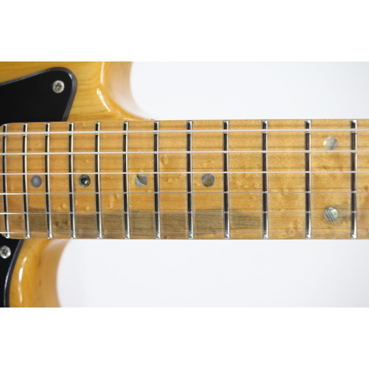 FENDER Special Edition Lite Ash Stratocaster