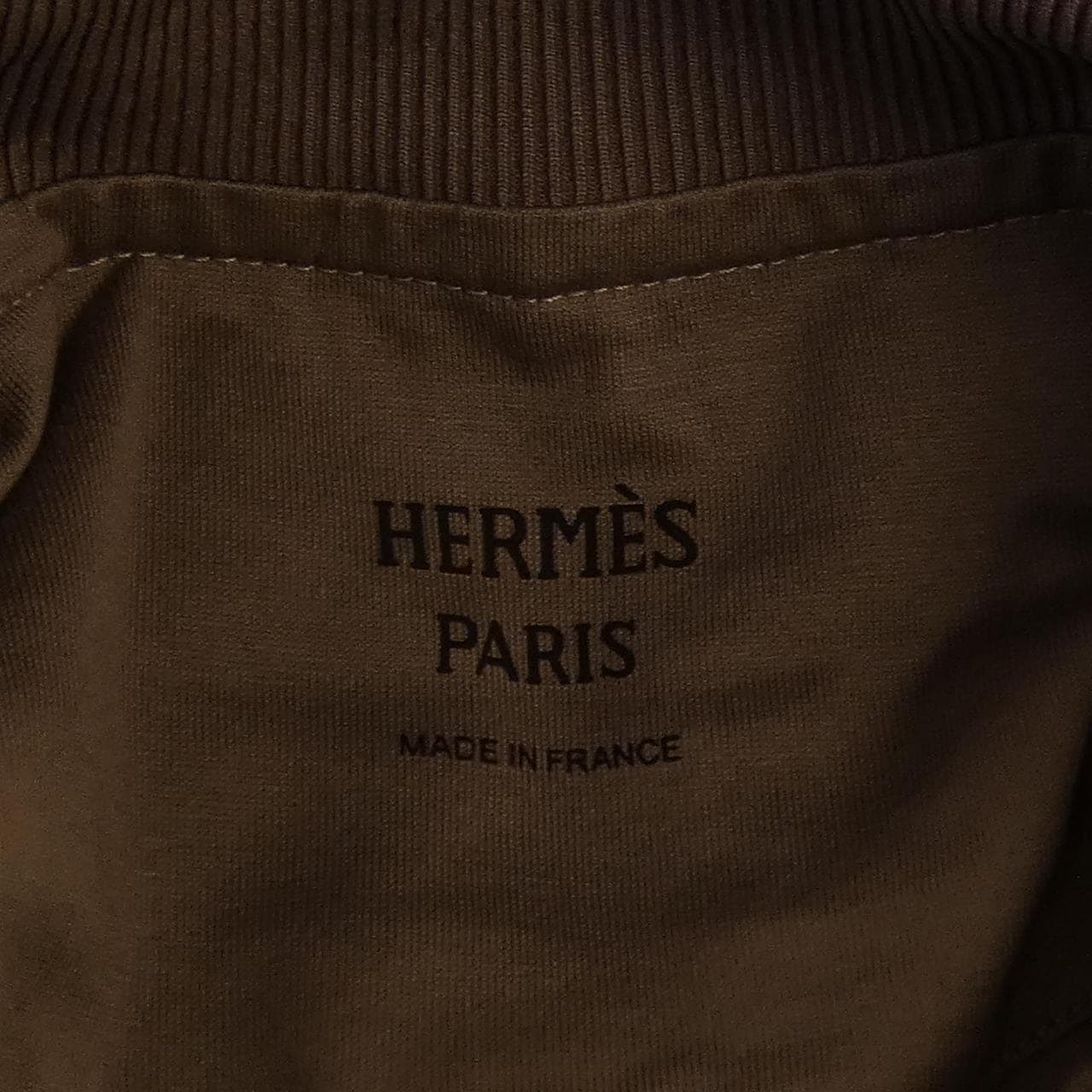 エルメス HERMES プラス･コーチング･リミックス･パノー 5E4621DM Tシャツ