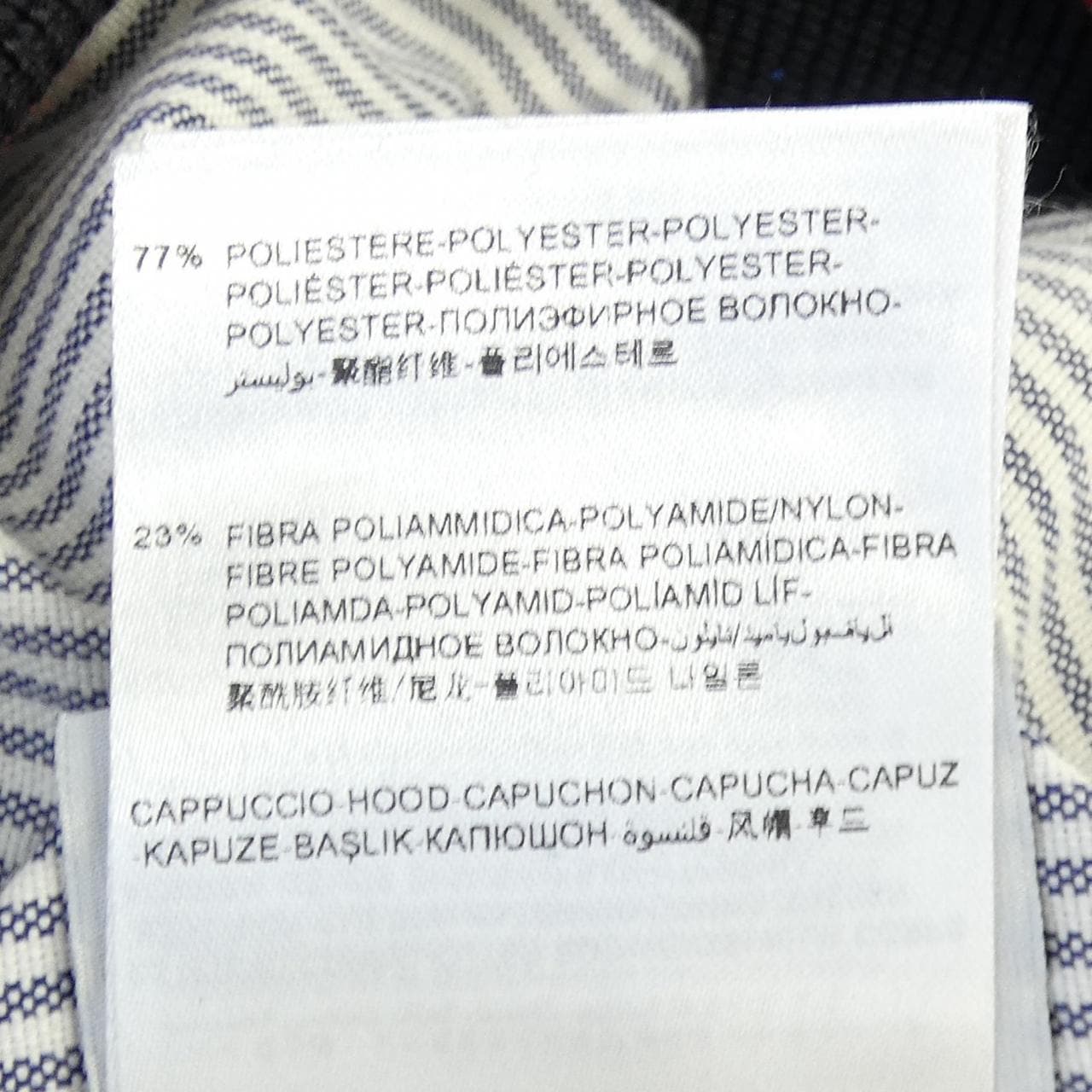 モンクレールガムブルー MONCLER GAMMEBLEU 23914032580 ダウンジャケット