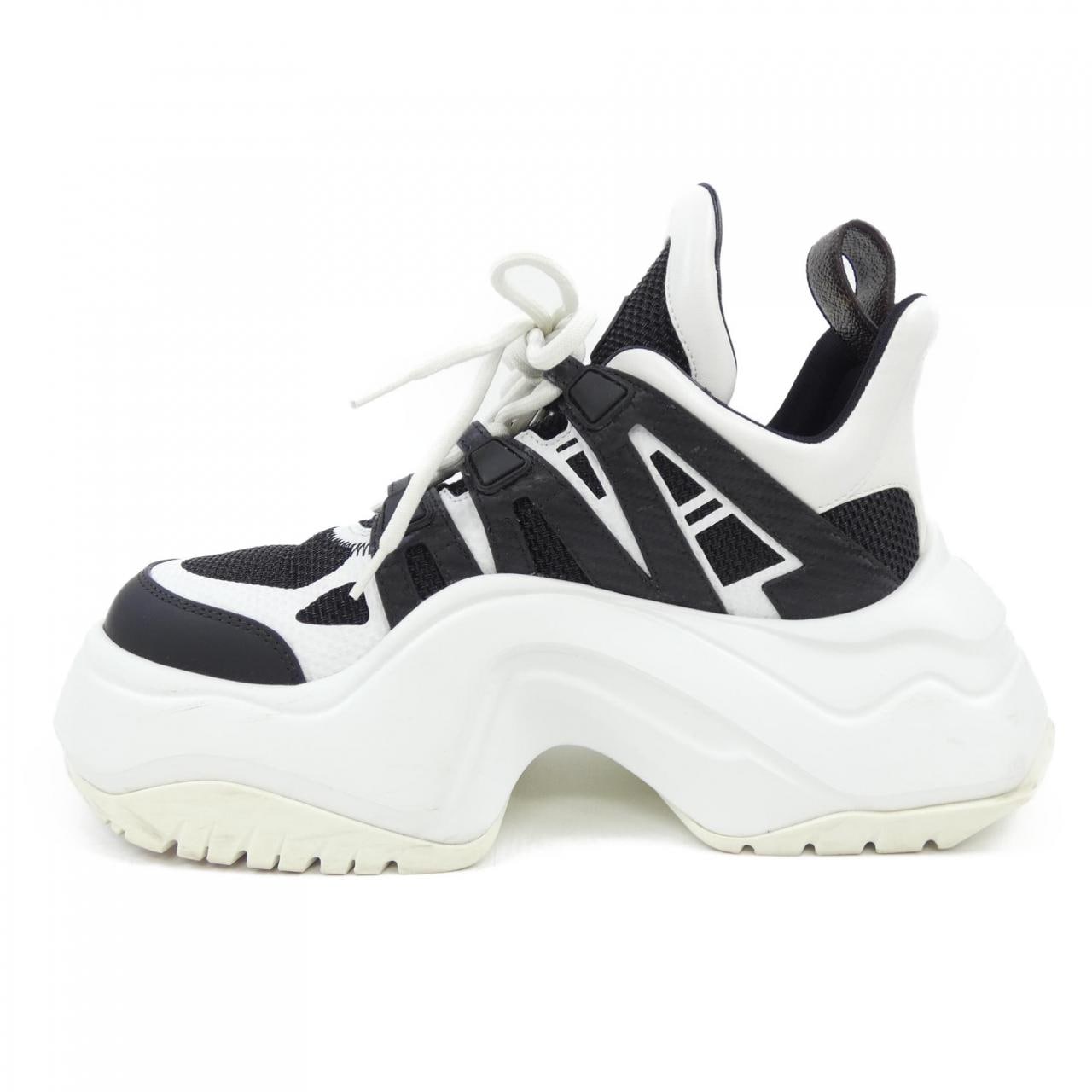 ルイヴィトン LOUIS VUITTON 日本限定 LVアークライト2.0ライン スニーカー