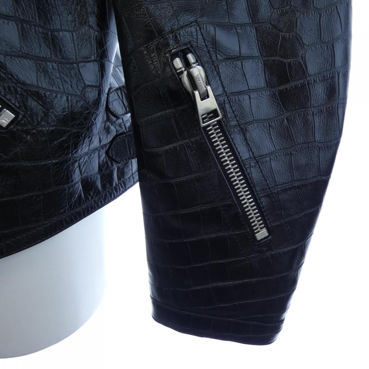 トムフォード TOM FORD LMP007F23 レザーライダースジャケット