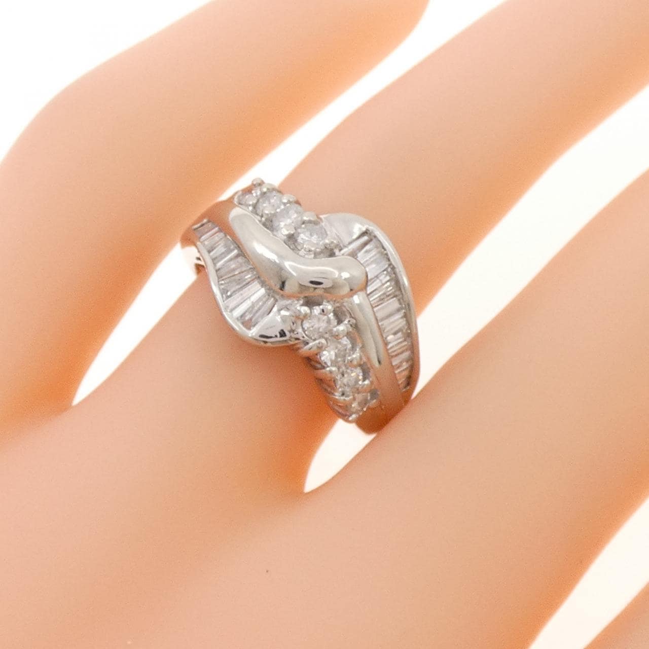 PT900 ダイヤモンド リング 0.80CT