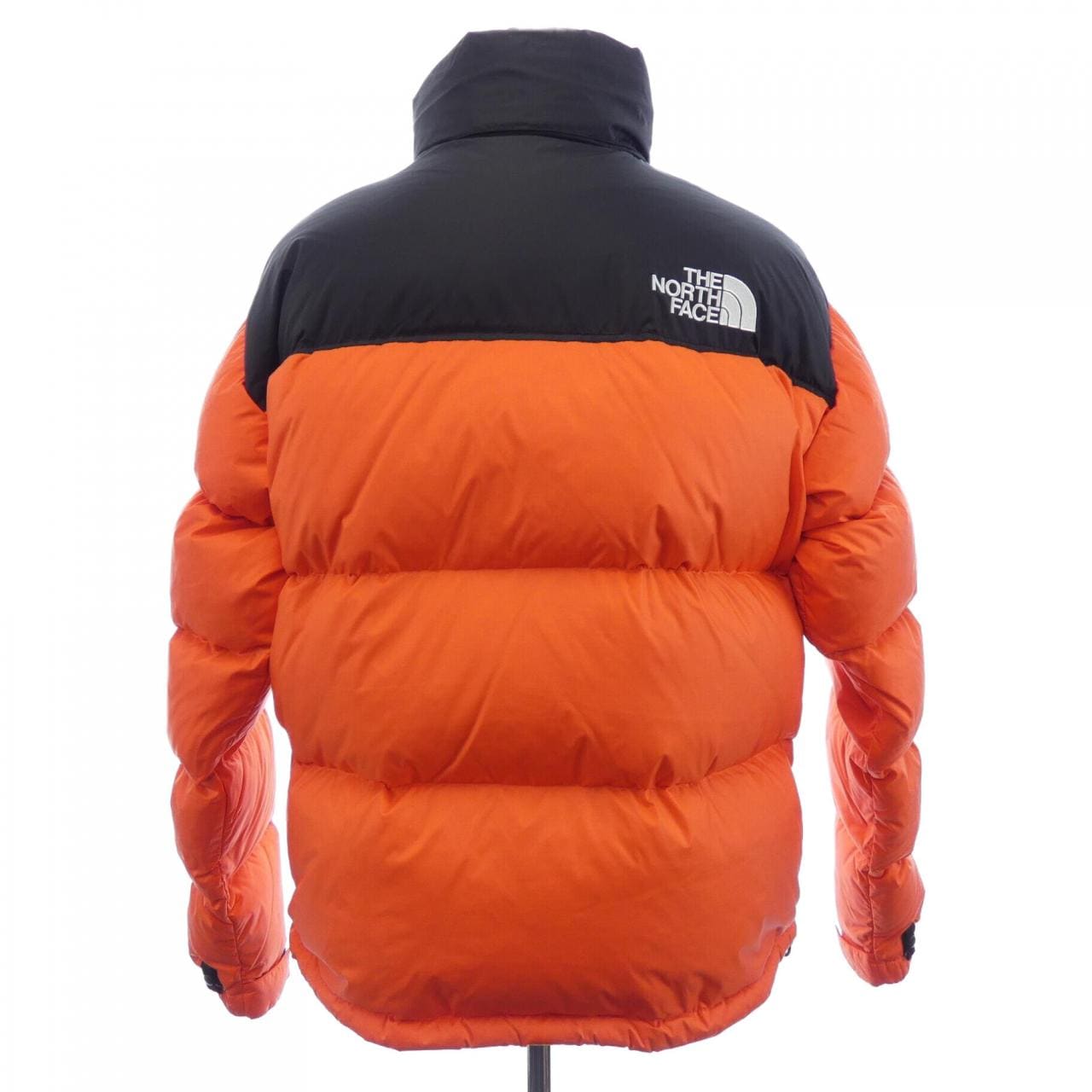ザノースフェイス THE NORTH FACE NF0A3C8D ダウンジャケット