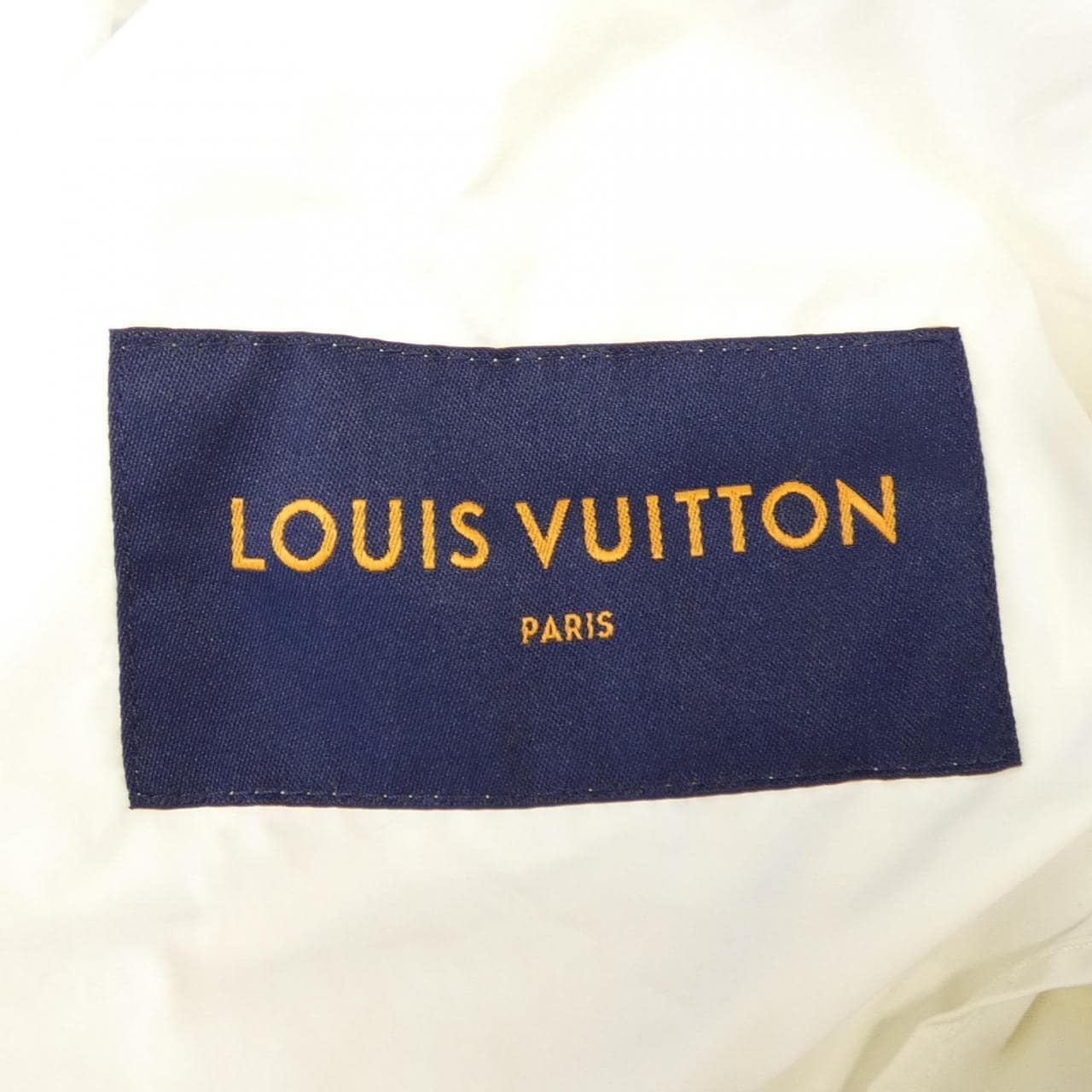 ルイヴィトン LOUIS VUITTON ミッドレングスモノグラムナイロンウインドブレーカー HNK48WON5 コート