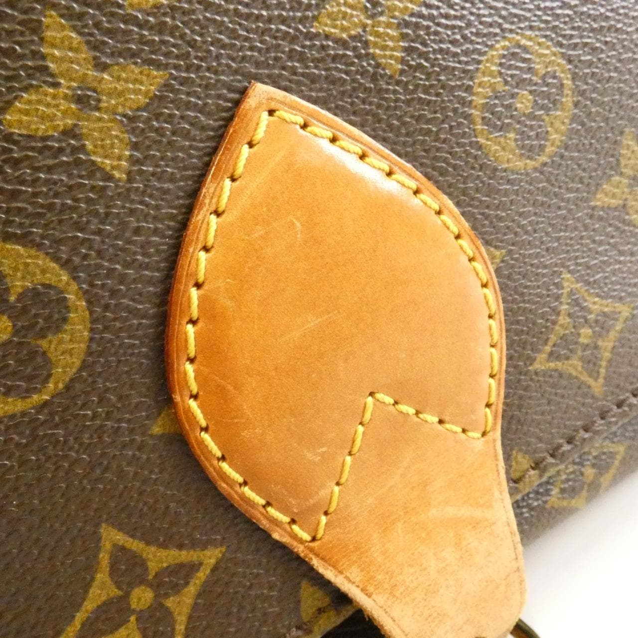 ルイヴィトン モノグラム カルトシエール 26cm M51252 ショルダーバッグ