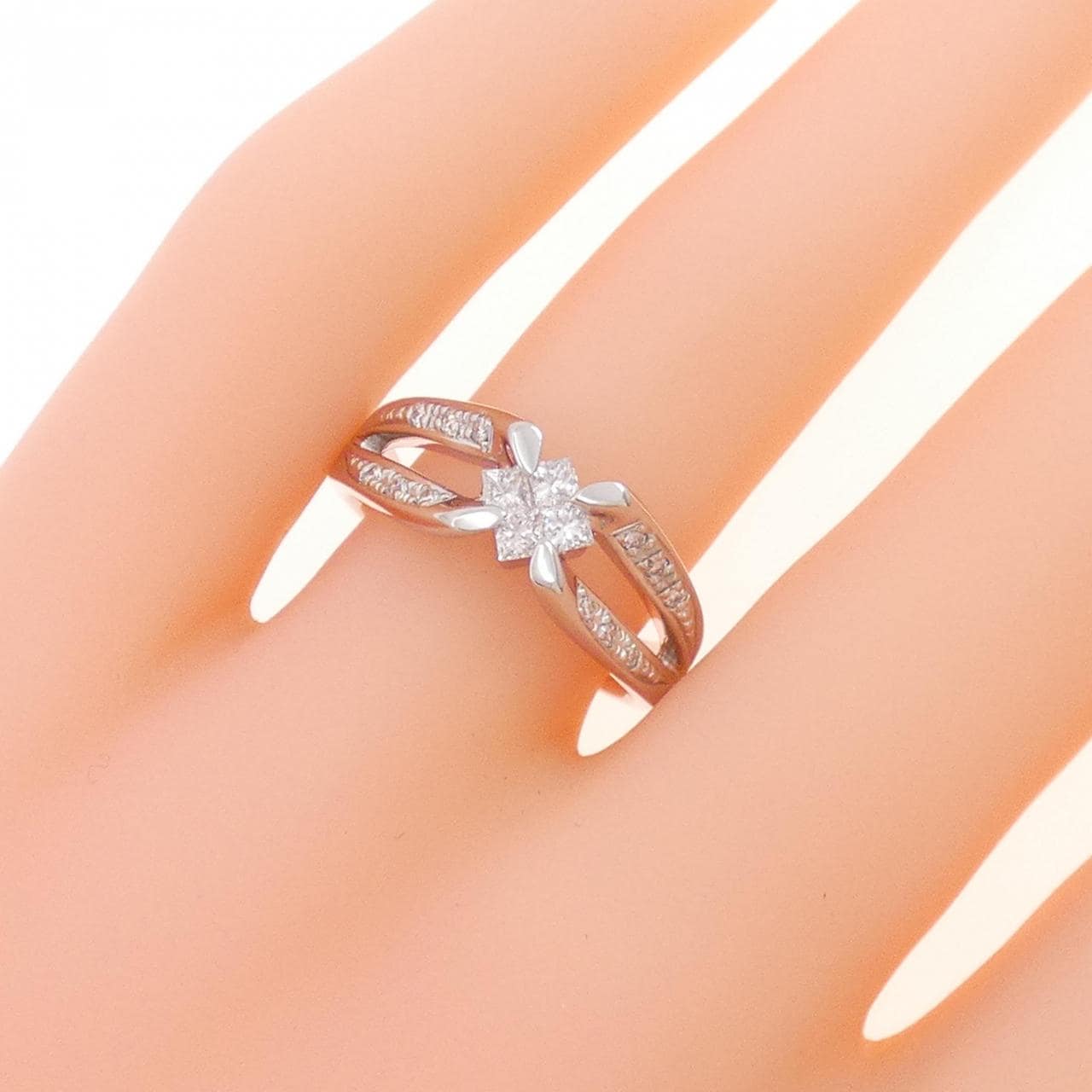 PT ダイヤモンド リング 0.33CT