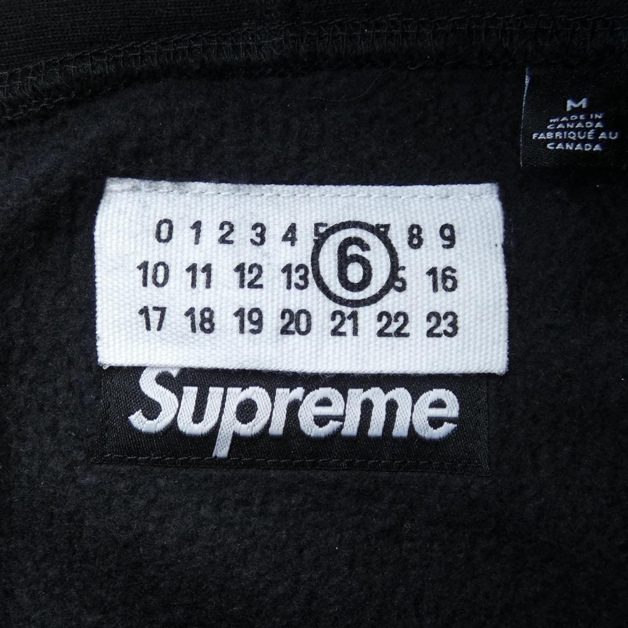 シュプリーム SUPREME パーカー