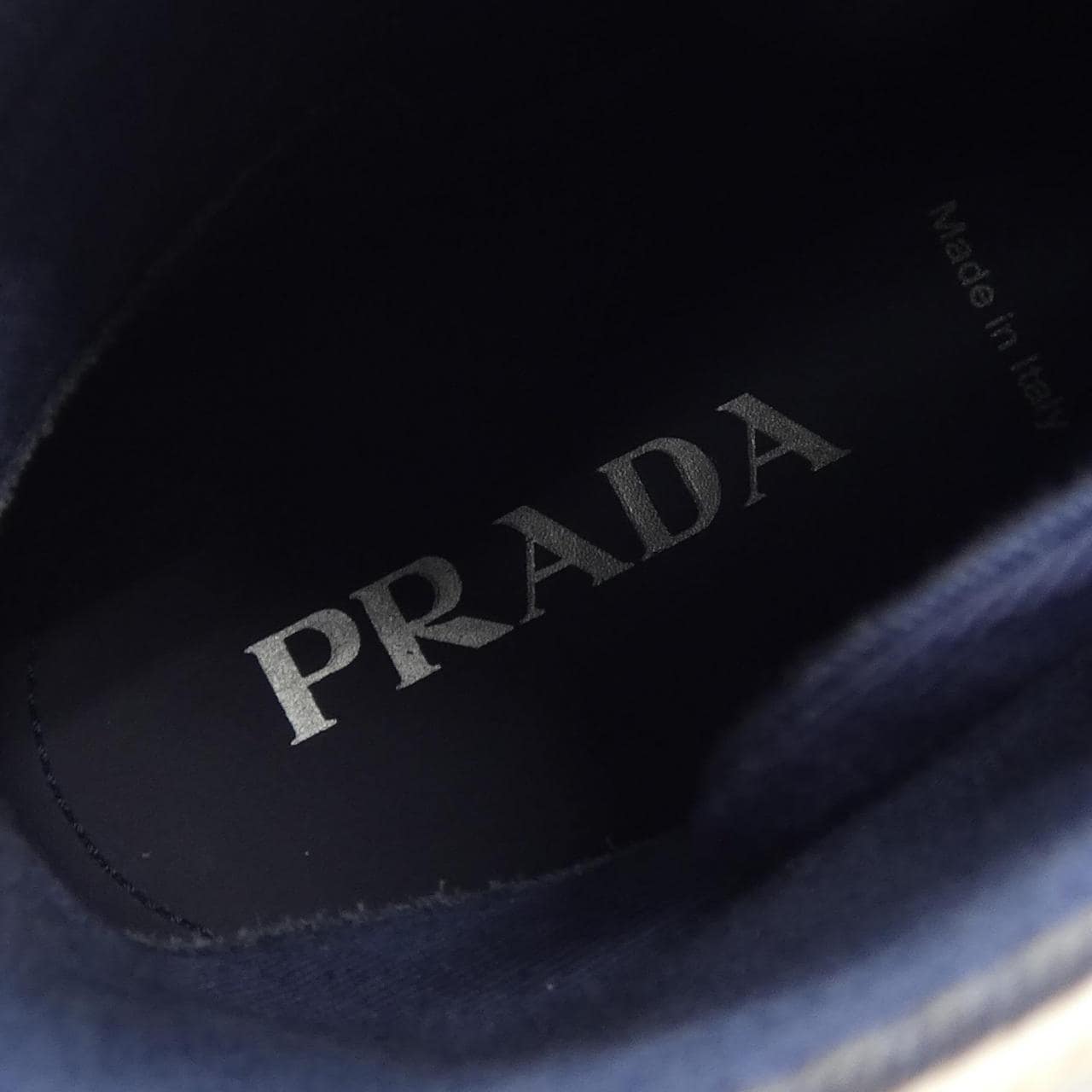 プラダ PRADA スニーカー