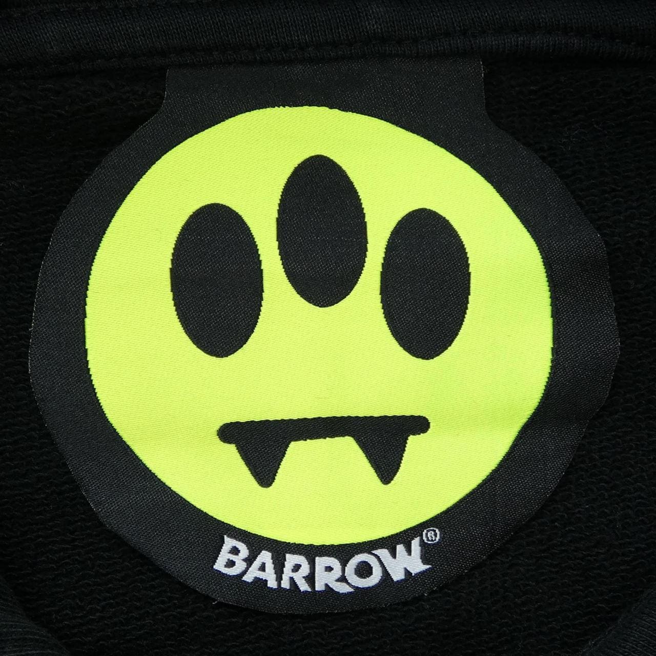 BARROW パーカー