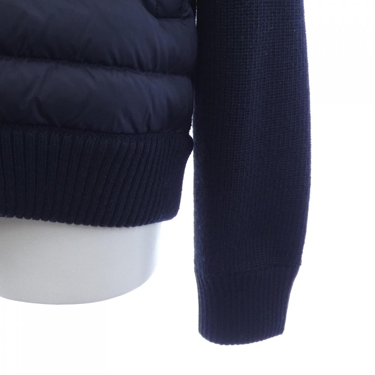 モンクレール MONCLER 20919B50800 ダウンジャケット