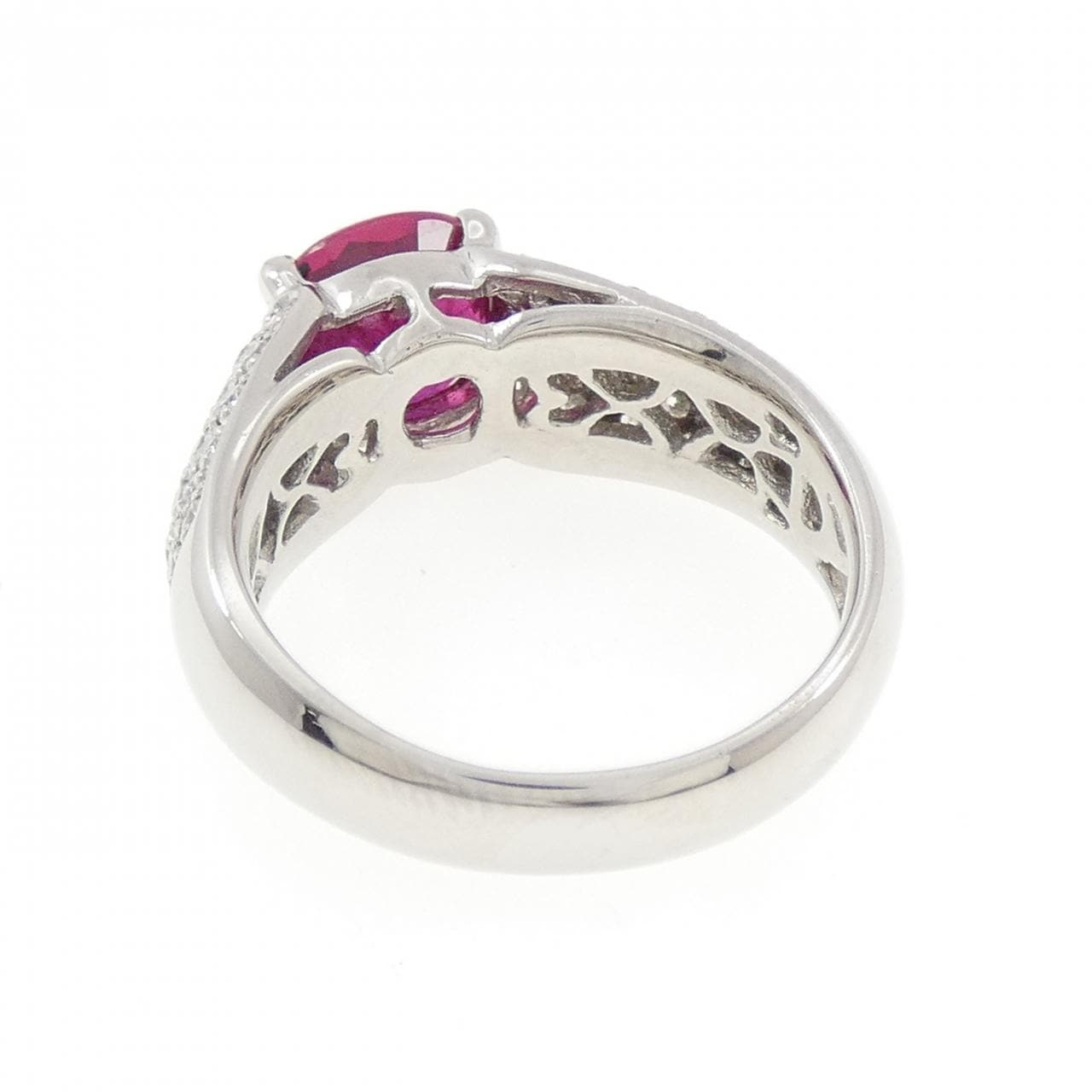 PT900 ルビー リング 2.02CT ビルマ産