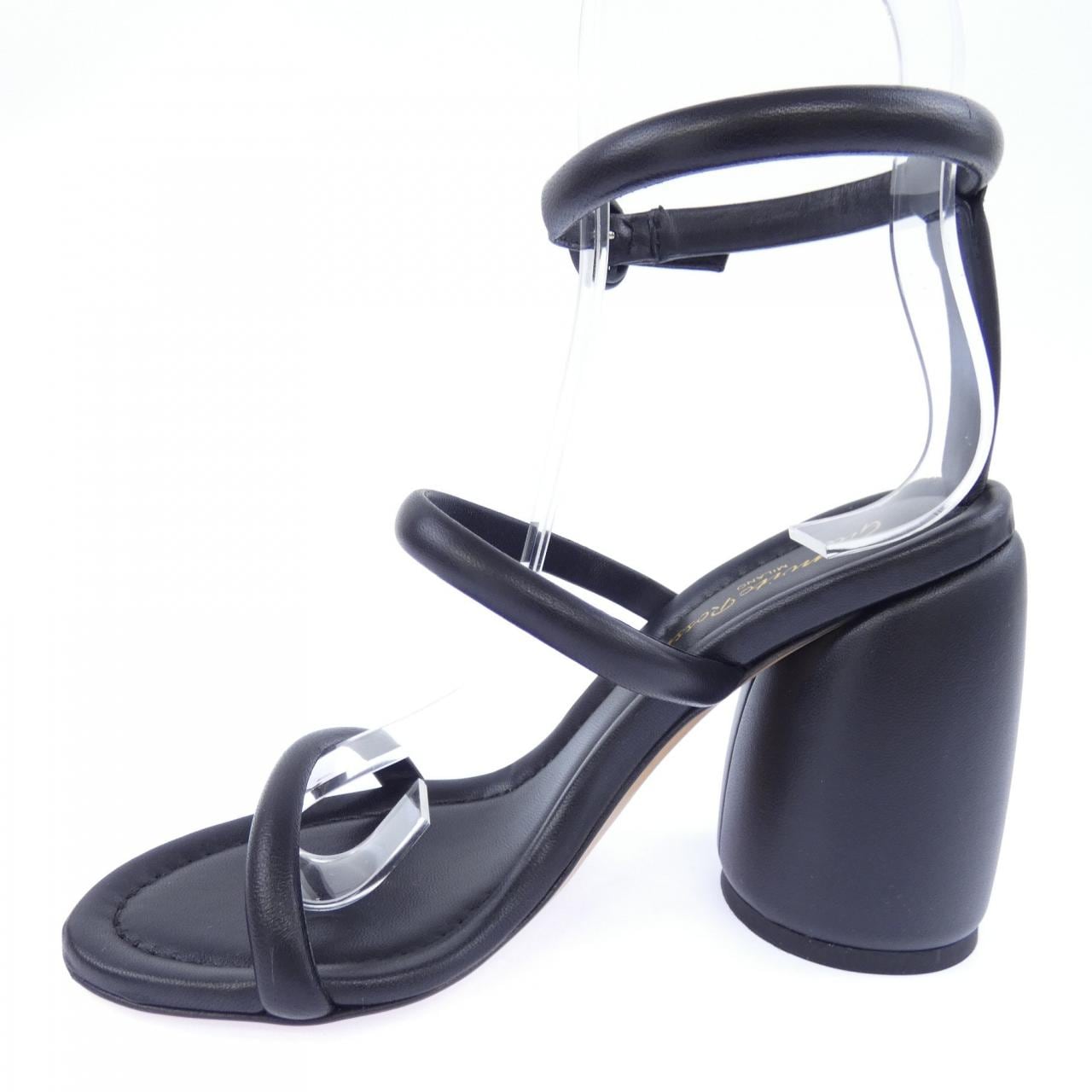 ジャンヴィトロッシ GIANVITO ROSSI サンダル