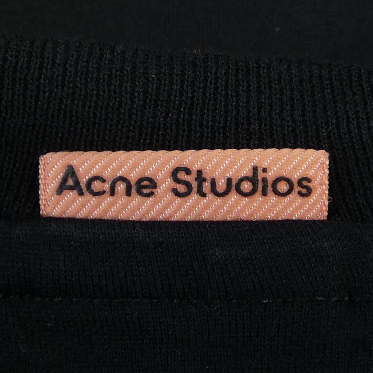 アクネストゥディオズ ACNE STUDIOS トップス