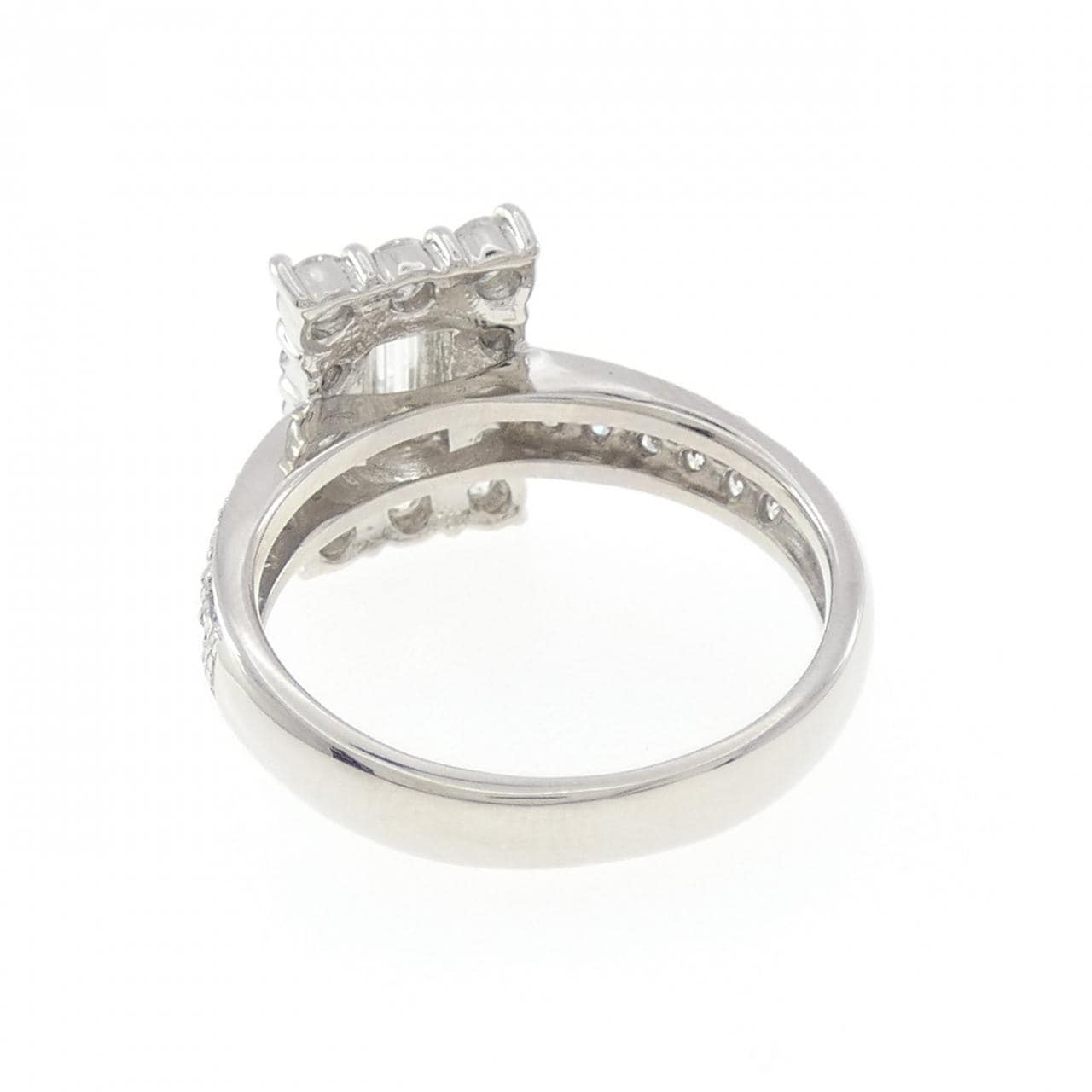 PT900 ダイヤモンド リング 0.573CT