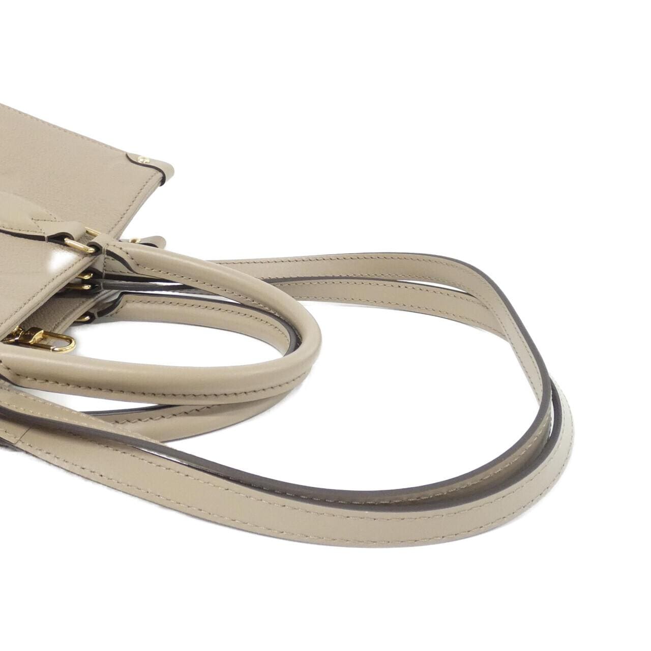 LOUIS VUITTON Monogram Empreinte On The Go MM M45607 包