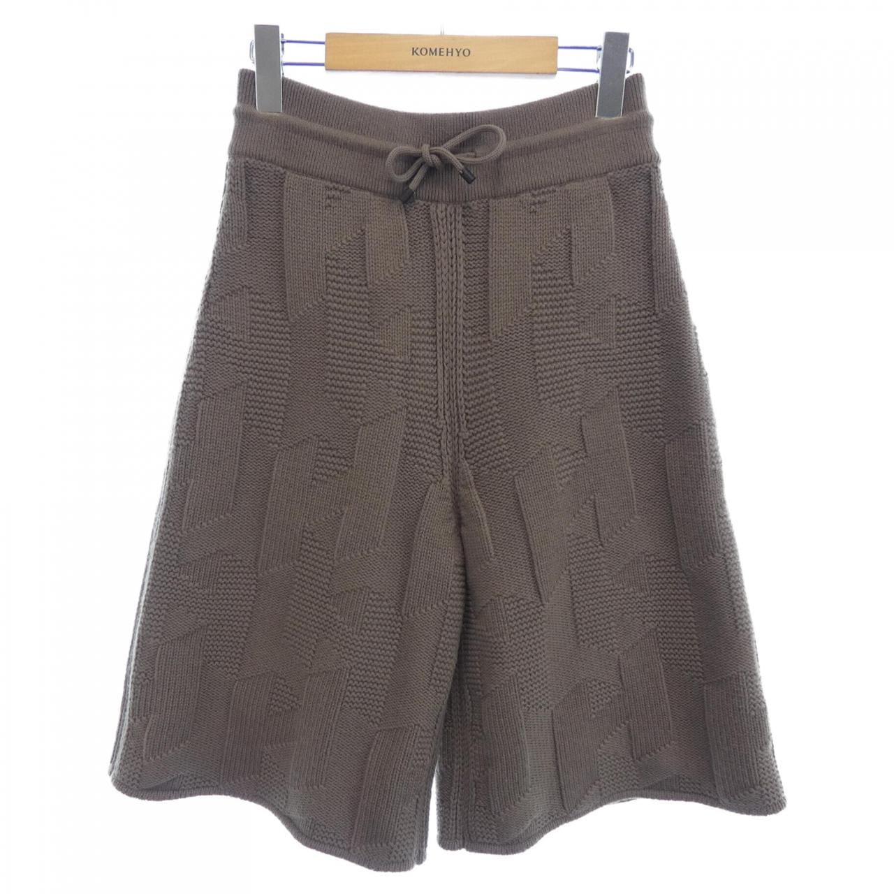 エルメス HERMES Hモチーフ 3H2401D4 ショートパンツ