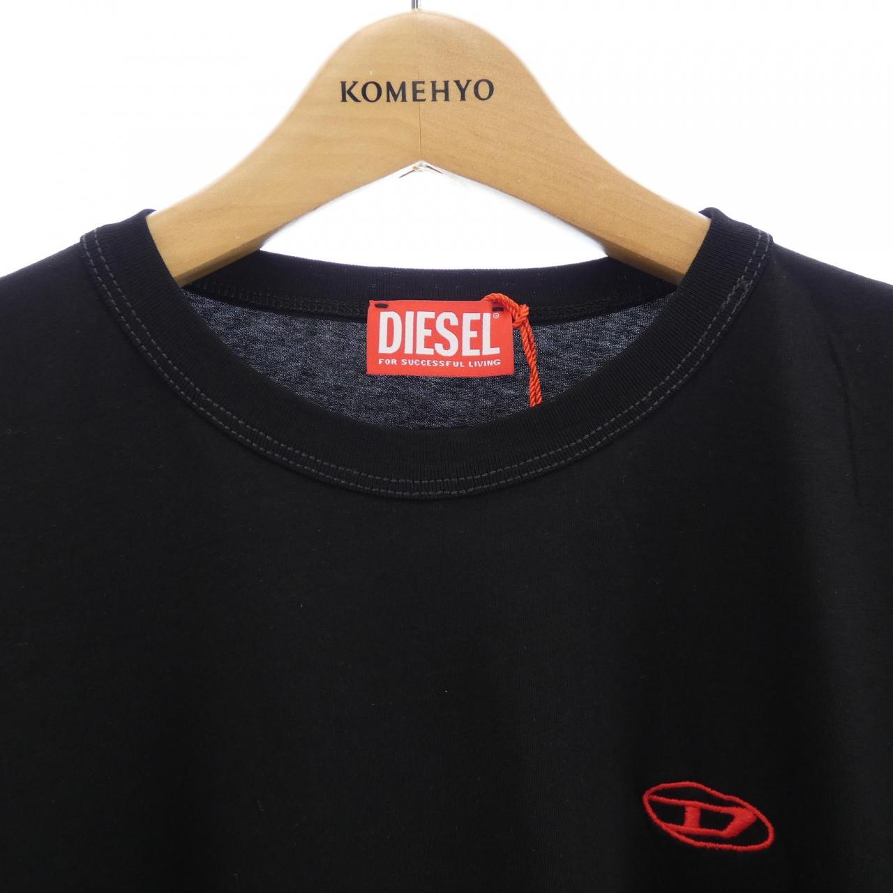 ディーゼル DIESEL Tシャツ