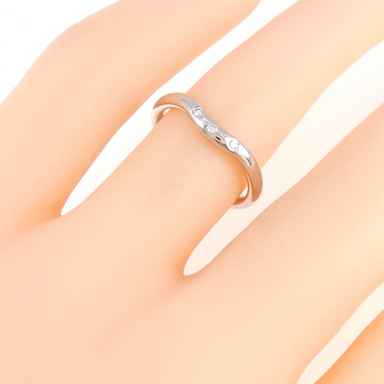 ティファニー カーブド 3P リング