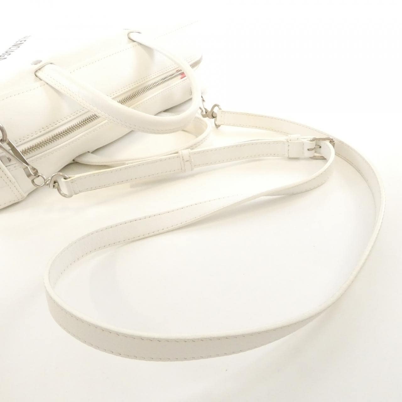 バレンシアガ トライアングル ダッフル S 476975 C8K02 バッグ