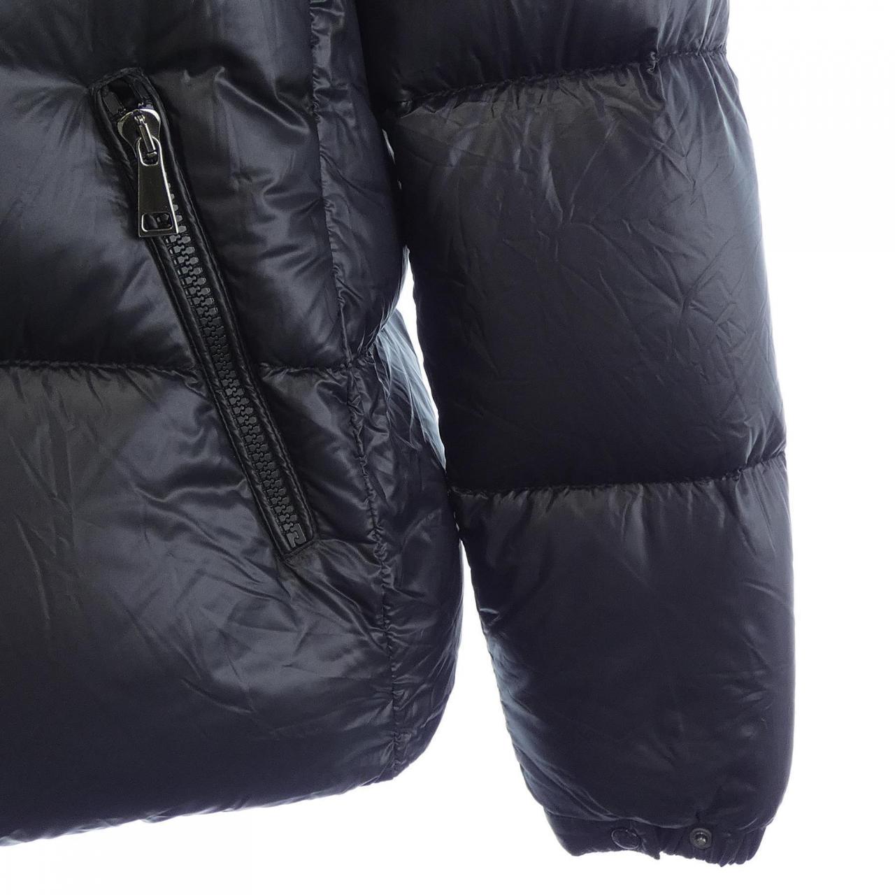 モンクレール MONCLER FOURMINE ダウンジャケット