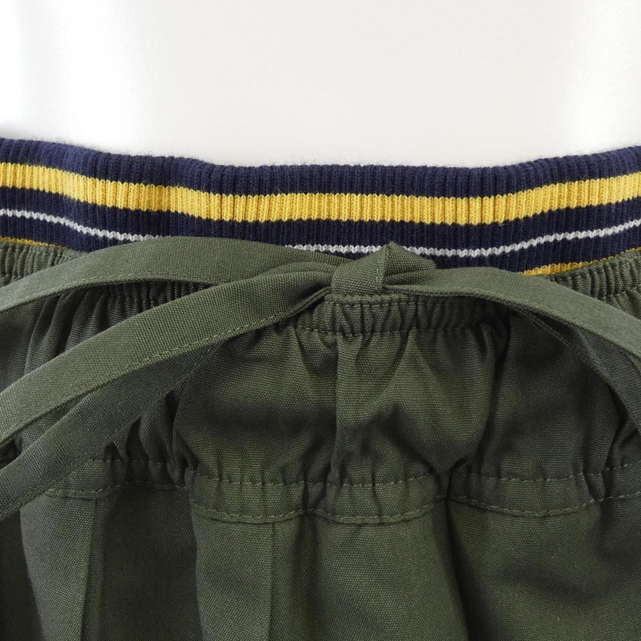 プラダ PRADA トライアングルロゴ プリーツカラー ポプリン ミディ P118I SOOO 187P スカート