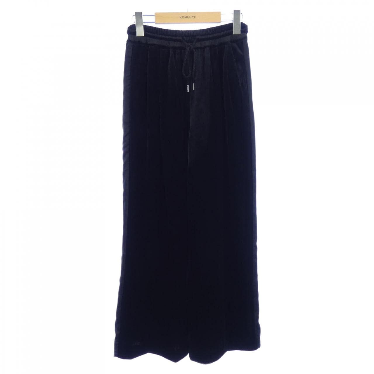 サクラ SACRA パンツ