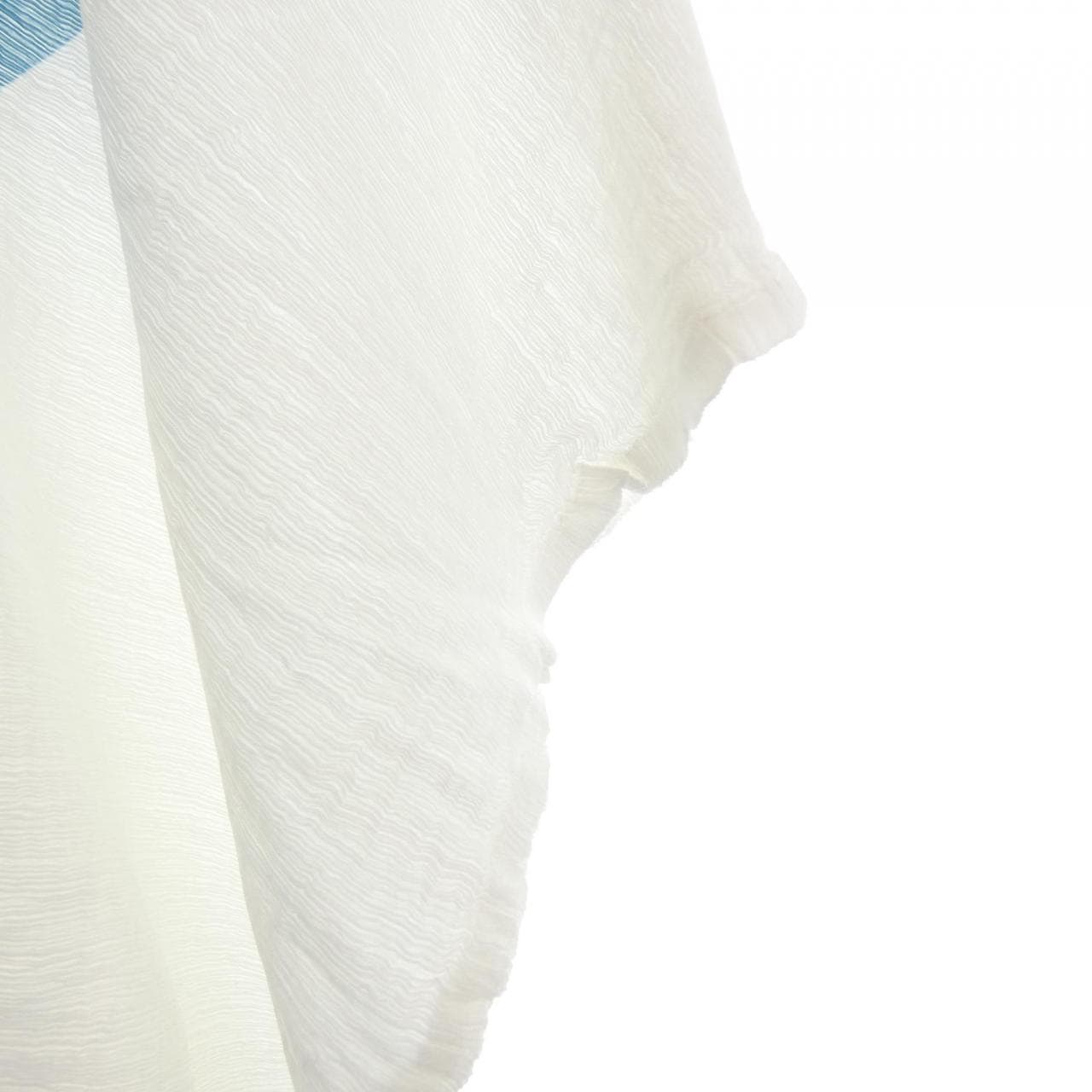 ミーイッセイミヤケ me ISSEY MIYAKE MI03FK221 トップス