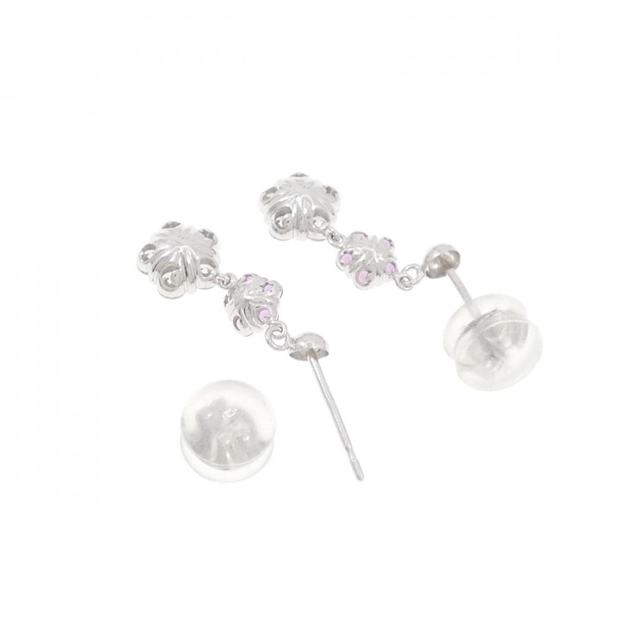K18WG フラワー サファイヤ ピアス 0.26CT