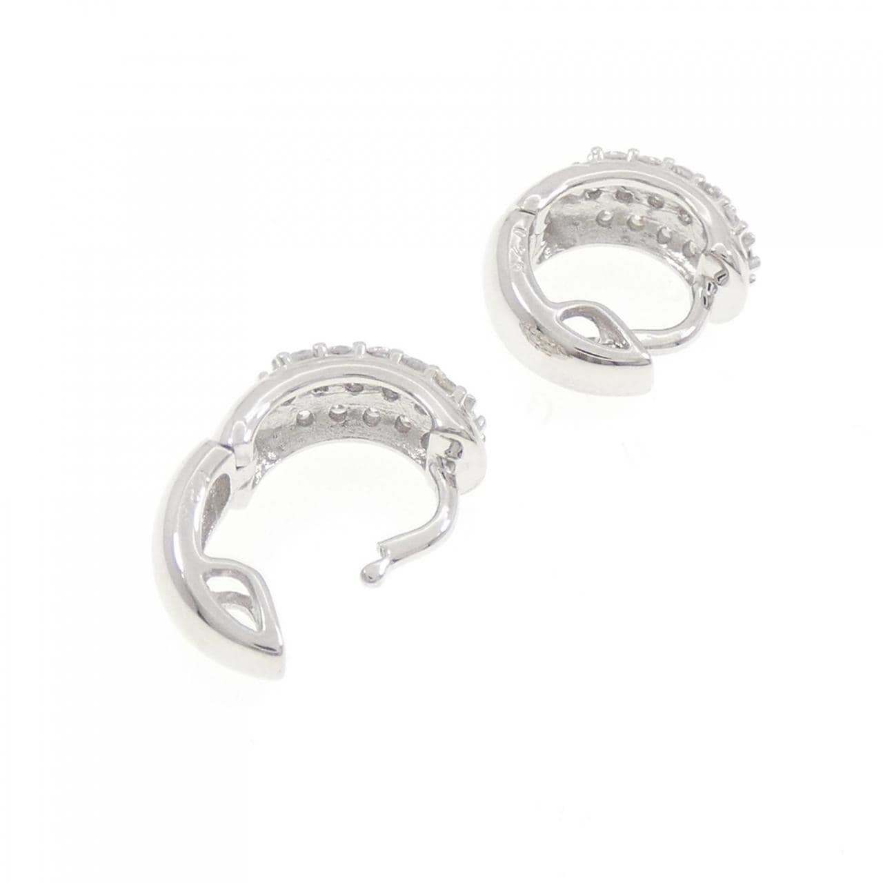 K18WG パヴェ ダイヤモンド ピアス 0.50CT