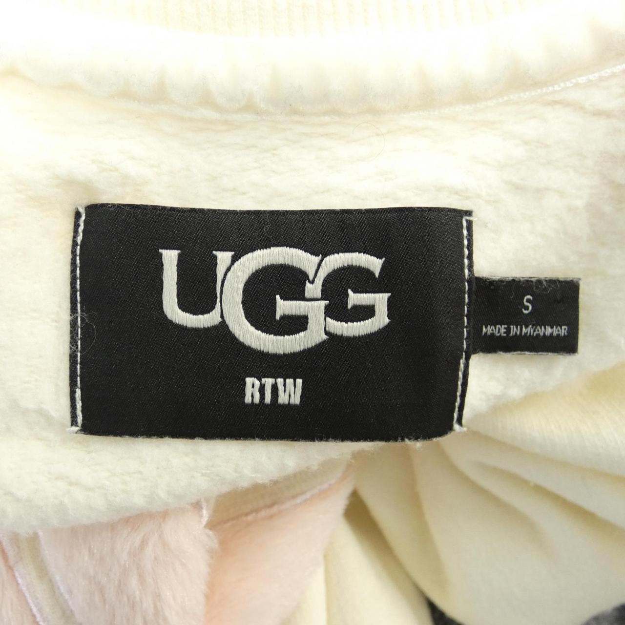 アグ UGG スウェット