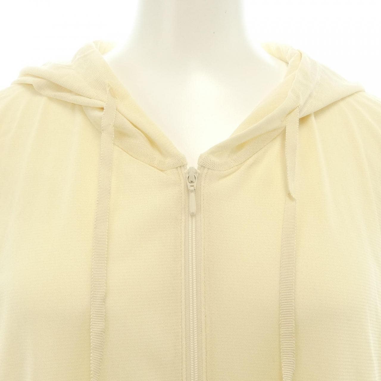 ヴィヴィアンタム VIVIENNE TAM パーカー