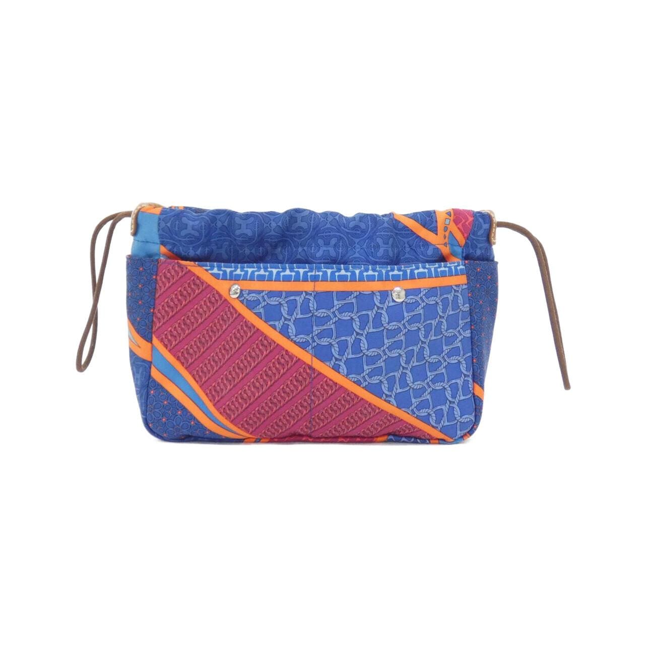 エルメス CARRE EN CRAVATES フールビ 20cm 067591CK ポーチ